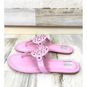 Dolce Vita Womens 9 Lilac Gotie Floral Faux Patent Leather Slip On Sandals NEW